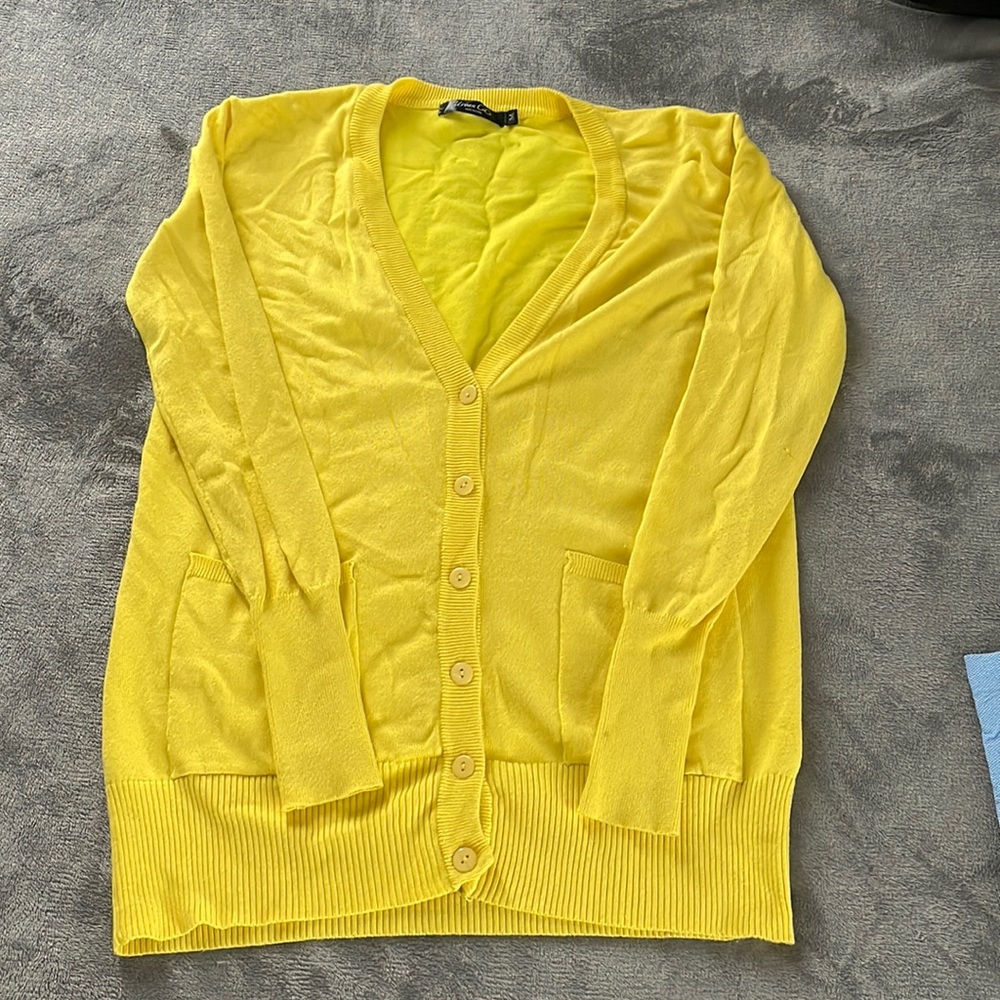 YELLOW CARDIGAN WITH REAL POCKETS